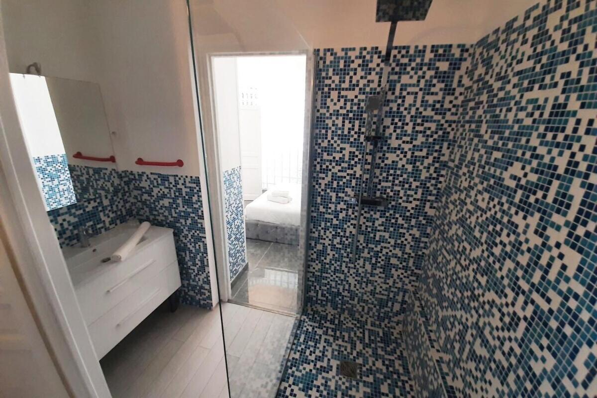 Sweet Apartment In Paris Montmartre Экстерьер фото