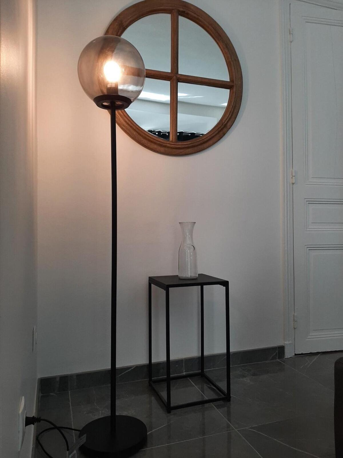 Sweet Apartment In Paris Montmartre Экстерьер фото