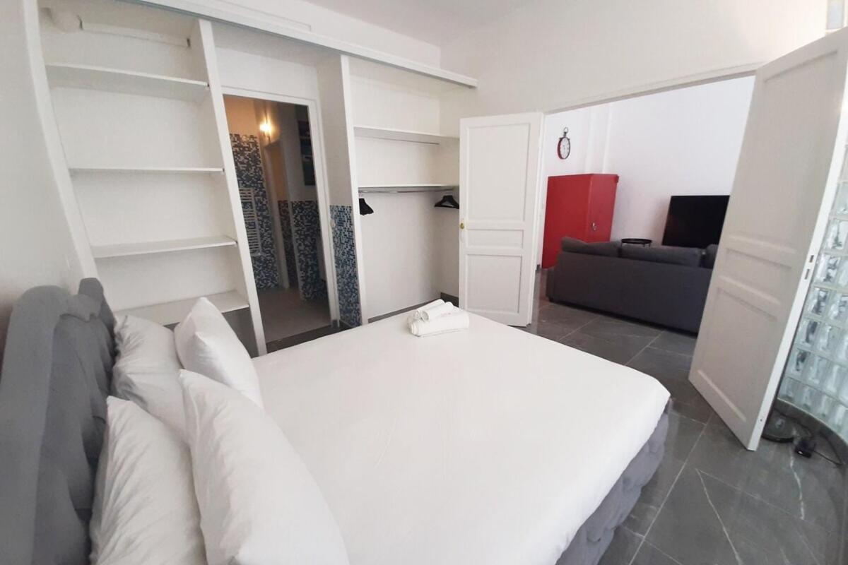 Sweet Apartment In Paris Montmartre Экстерьер фото