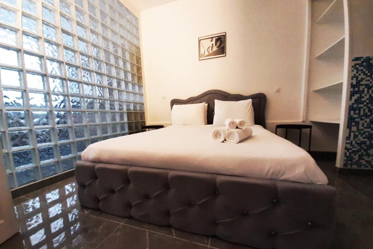 Sweet Apartment In Paris Montmartre Экстерьер фото